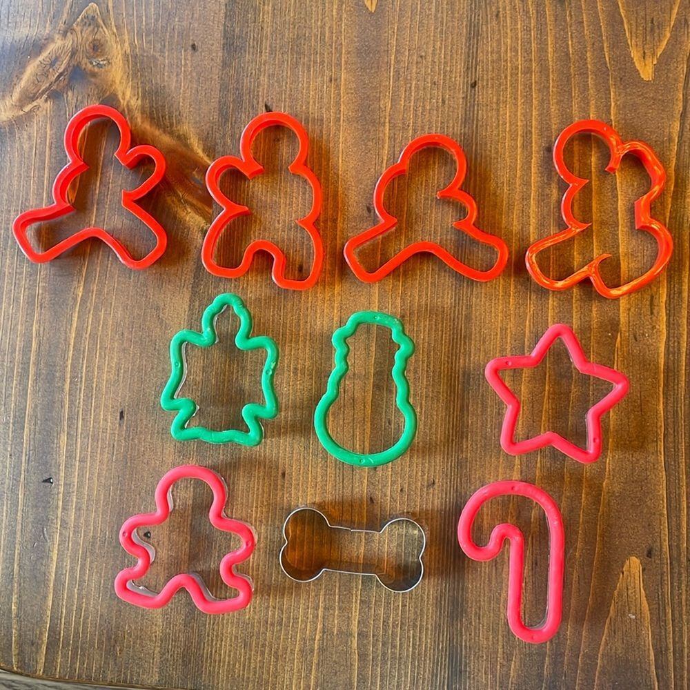 Christmas cookie cutters 🎄 🎅🏻 🫚 ⛄️ ⭐️